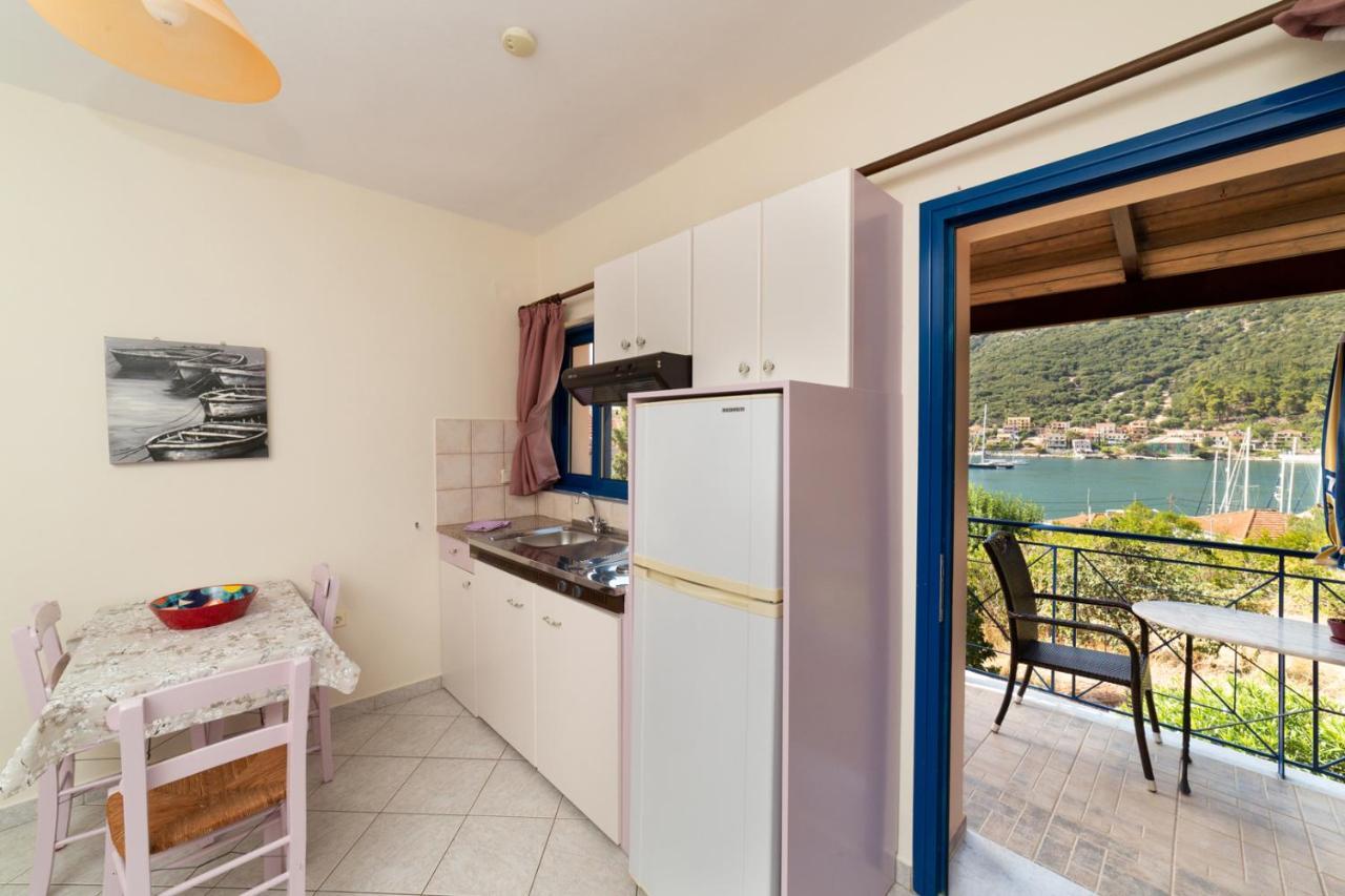 Natassa Apartments Agia Efimia Ngoại thất bức ảnh