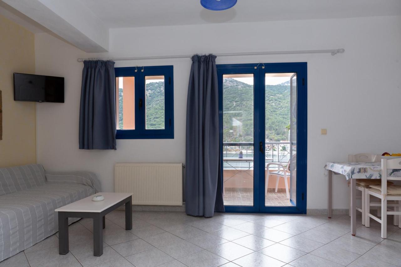 Natassa Apartments Agia Efimia Ngoại thất bức ảnh