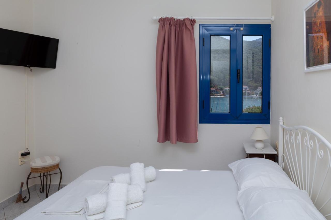 Natassa Apartments Agia Efimia Ngoại thất bức ảnh